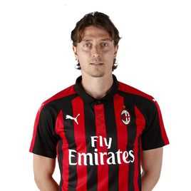  里卡多·蒙托利沃(Riccardo Montolivo)