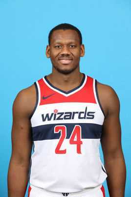 拉沃伊·阿伦(Lavoy Allen  )