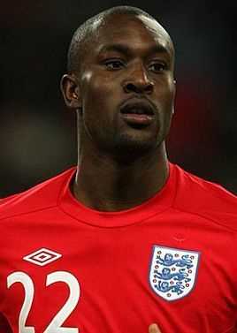  卡尔顿·科尔(Carlton Cole)