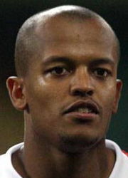  罗伯特·恩肖(Robert Earnshaw)