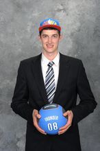 蒂博尔·佩莱斯